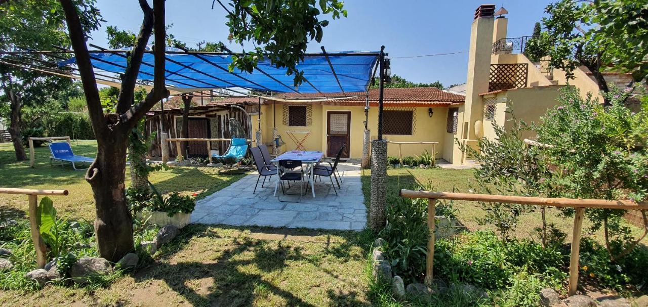 Mikros Paradisos Holiday home